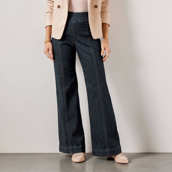 Talbots Flare Leg Pull-On Travel Jeans Oxford Wash - Picture 6 of 13